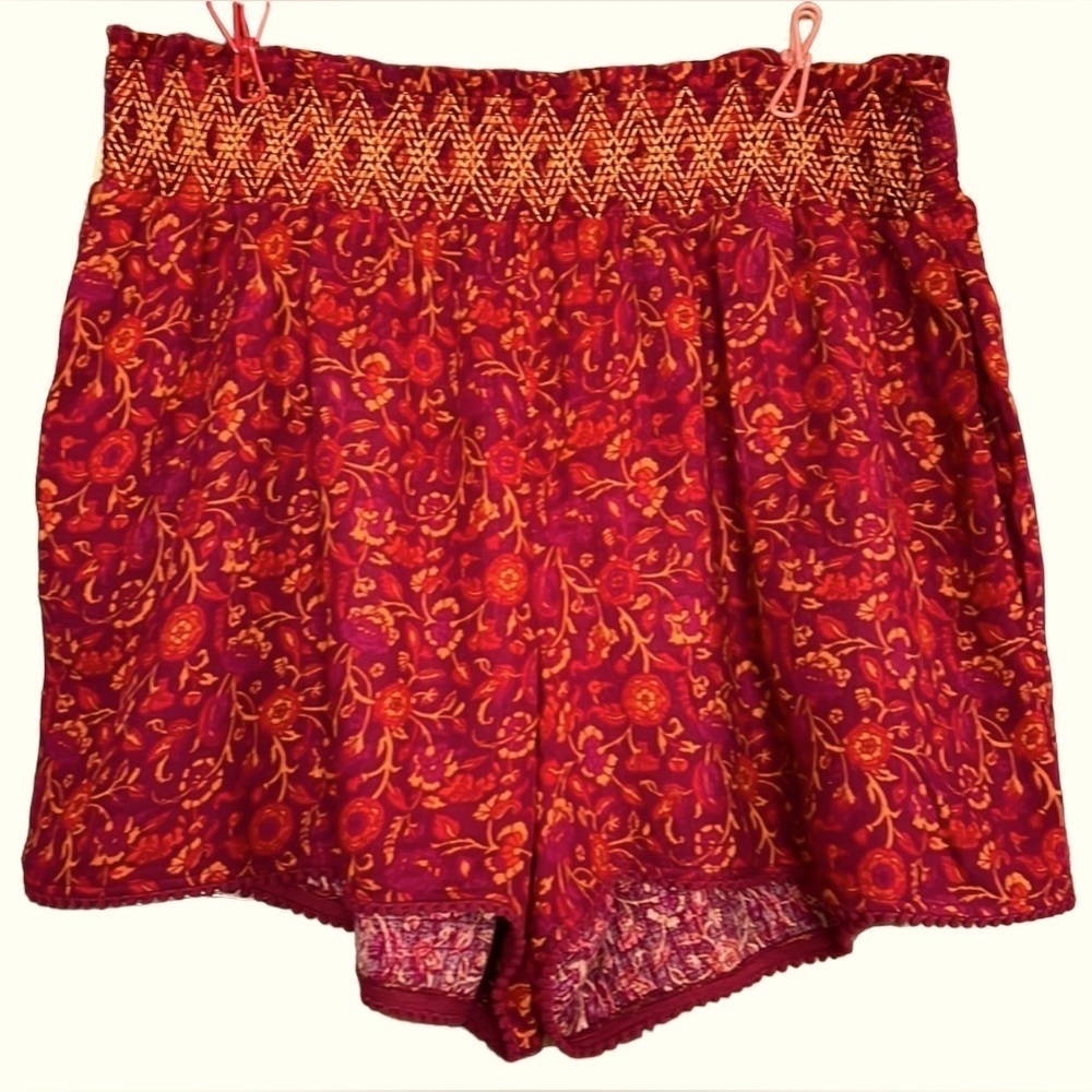 MATILDA JANE Enchanted Garden Hawaiian Lei Shorts, Red/Orange Floral, Large, GUC